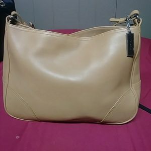 Small leather coach vintage coach bag